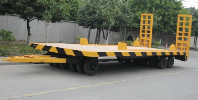 關(guān)于平板拖車(chē)安全運(yùn)行的六大內(nèi)容
