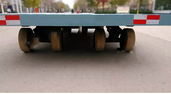8噸平板拖車