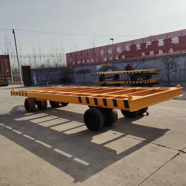 30噸集裝箱平板拖車