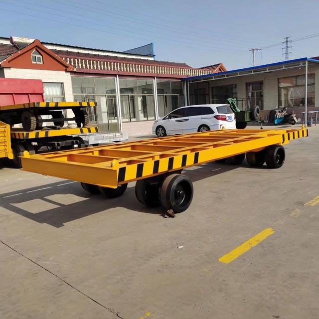 30噸集裝箱平板拖車