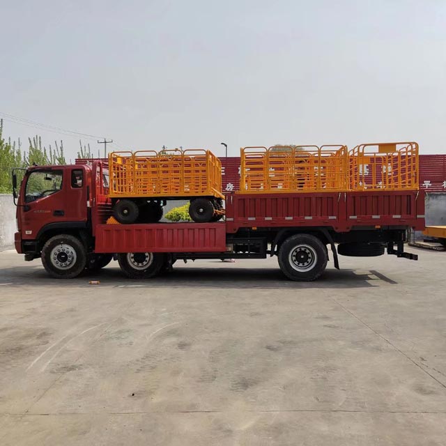 車站行李車托運(yùn)平板拖車